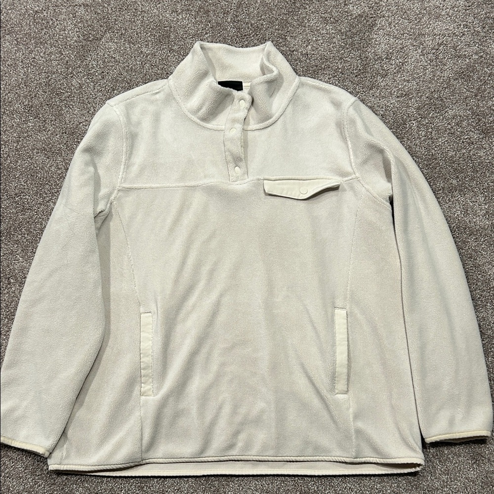 32 Degrees -Heat- White Fleecy Sweater